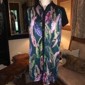 Super cute “shirt dress”